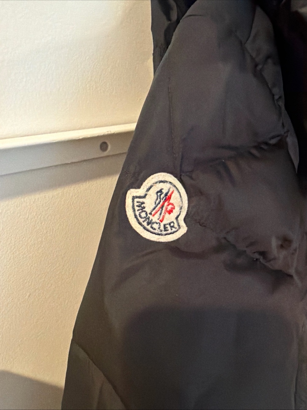 Moncler Black Ruffle-Hem Puffer Jacket - Picture 3 of 12